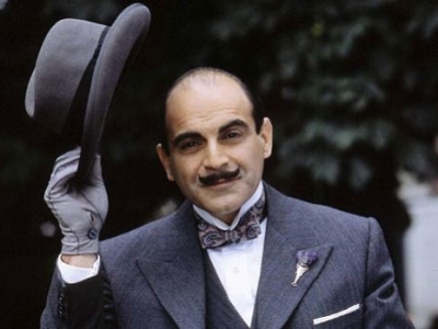 David Suchet comme Hercule Poirot : Une Icône de l'Élégance et du Mystère